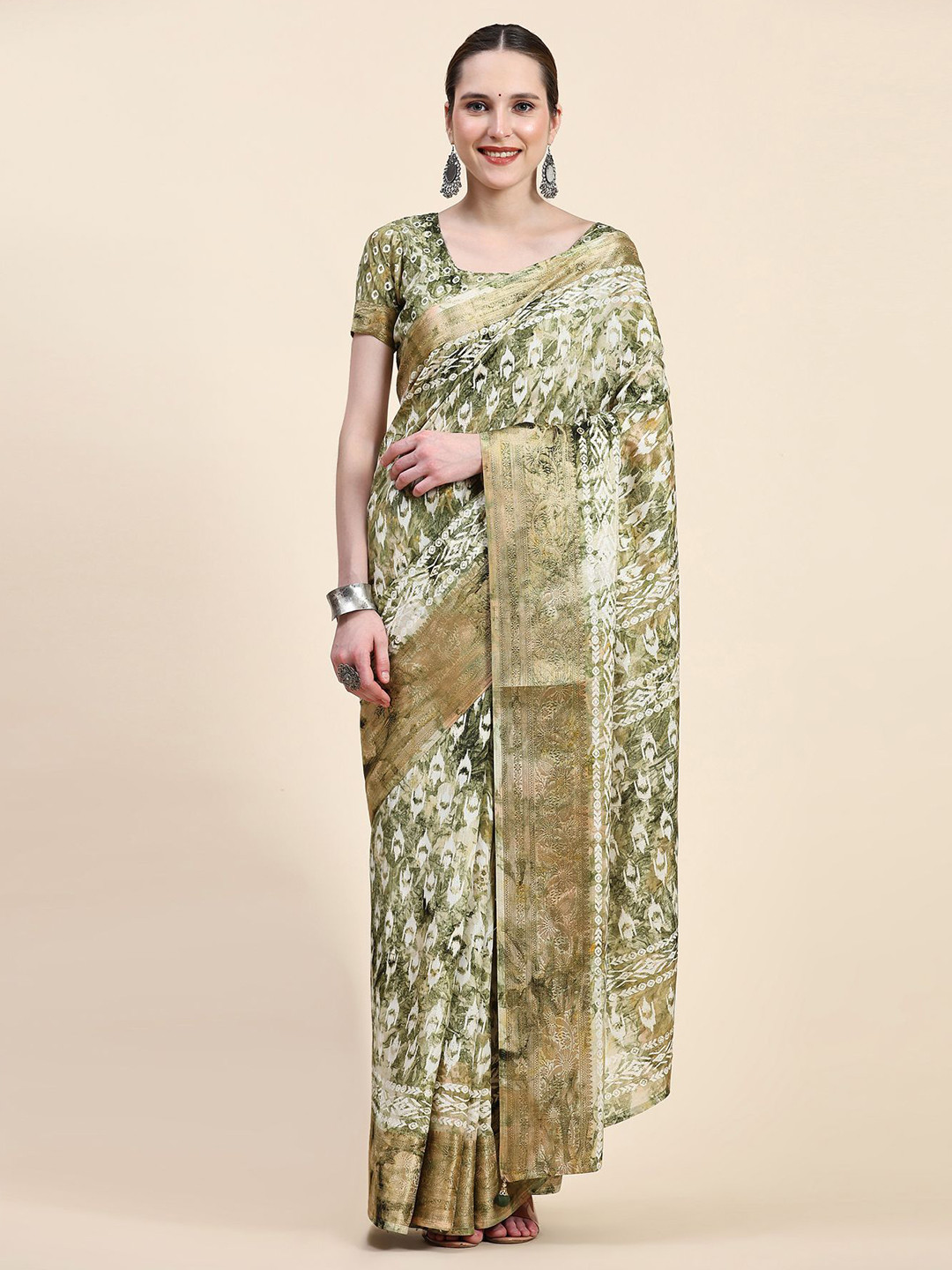 

Phenav Ethnic Printed Saree, Green