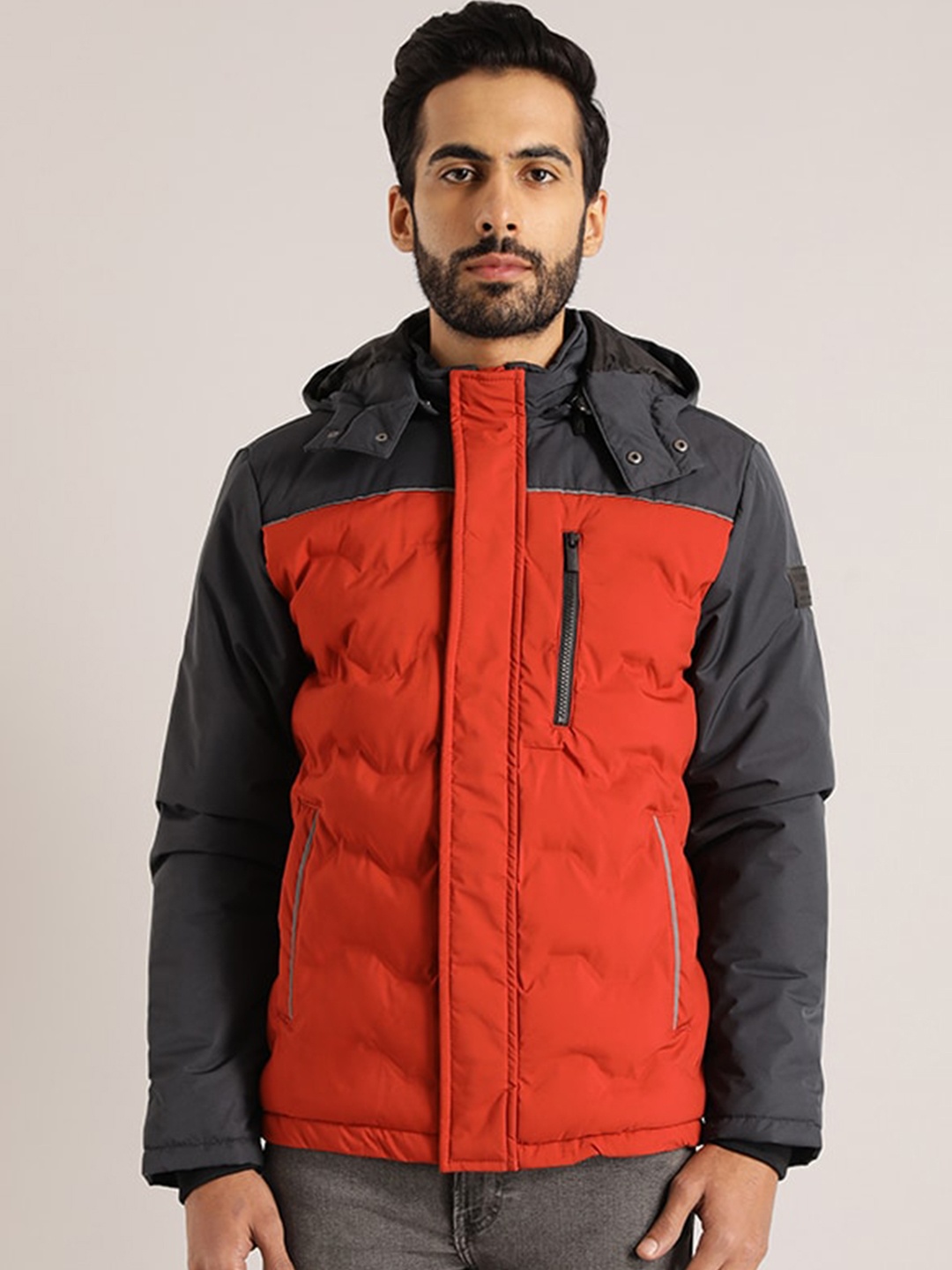 

Indian Terrain Colour Blocked Hooded Lightweight Puffer Jacket, Orange