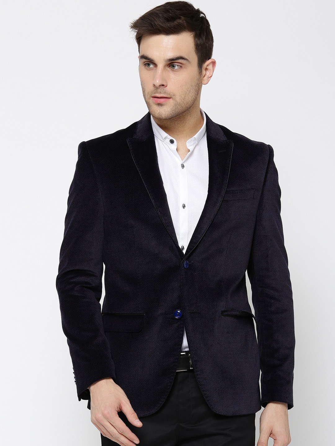 

Blackberrys Purple & Black Patterned Single-Breasted Velvet-Finish Slim Partywear Blazer