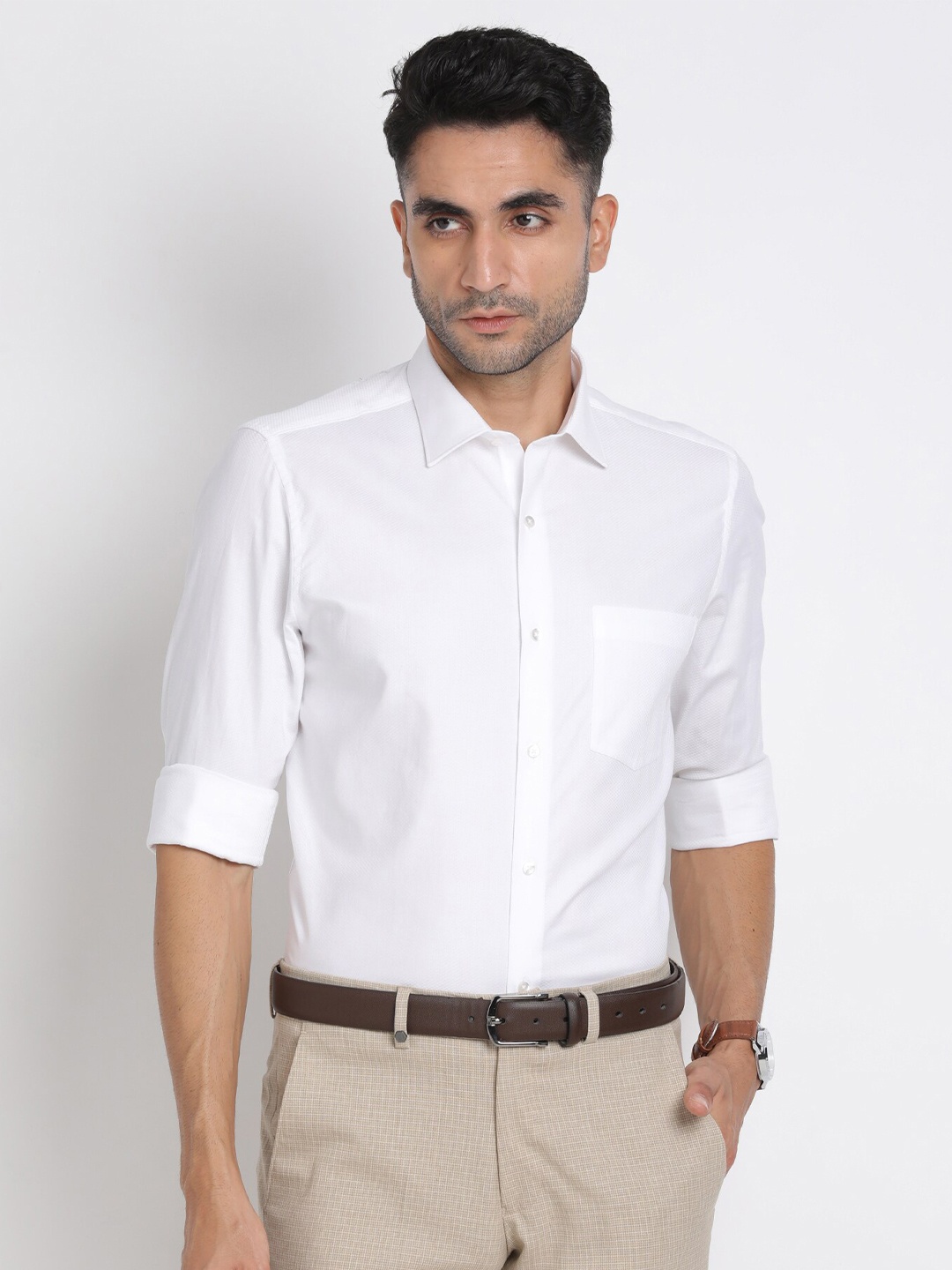 

Turtle Modern Spread Collar Slim Fit Cotton Formal Shirt, White