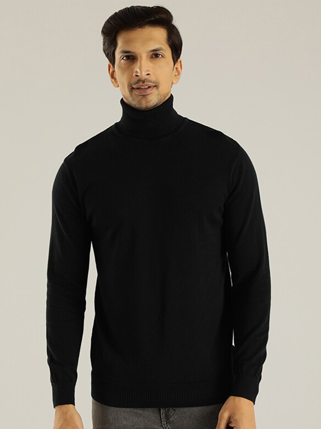 

Indian Terrain Men Pure Cotton Turtle Neck Pullover Sweater, Black