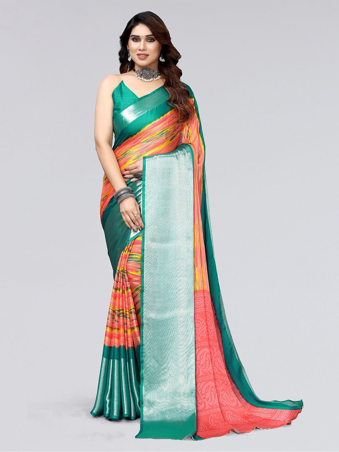 

SIRIL Paisley Printed Zari Detail Saree, Green