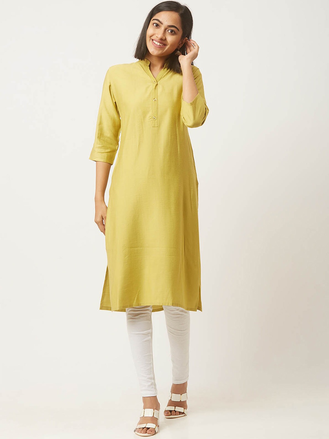 

ODETTE Mandarin Collar Three-Quarter Sleeves A-Line Kurta, Green