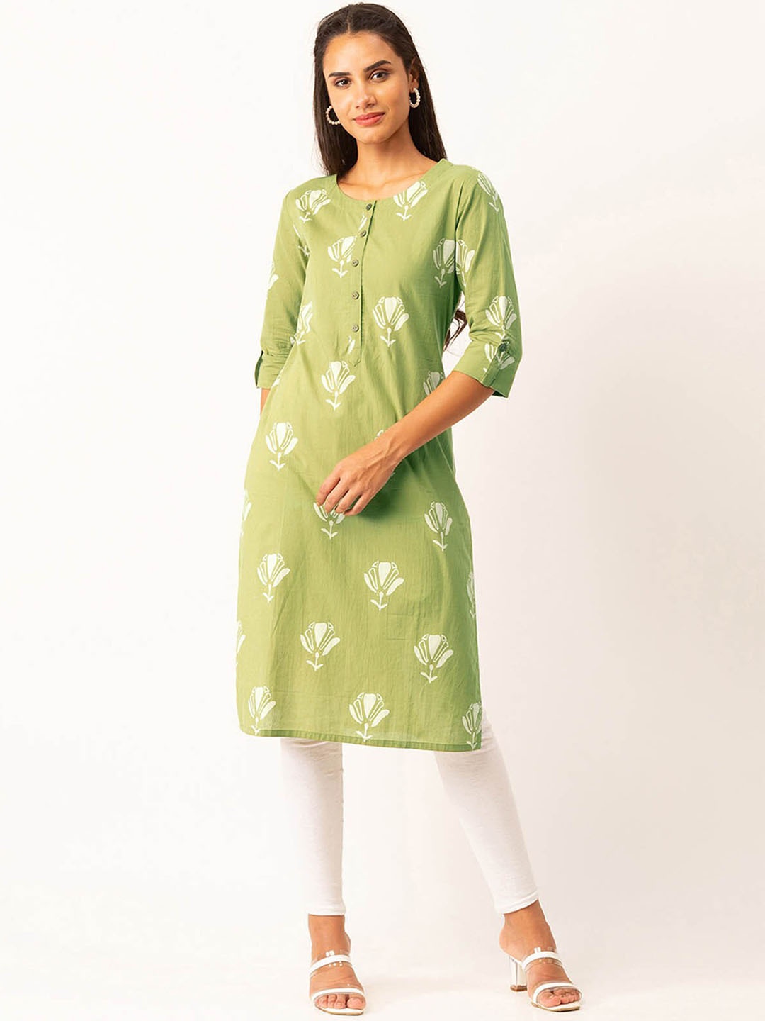 

ODETTE Floral Printed Round Neck Roll-Up Sleeves Straight Kurta, Green