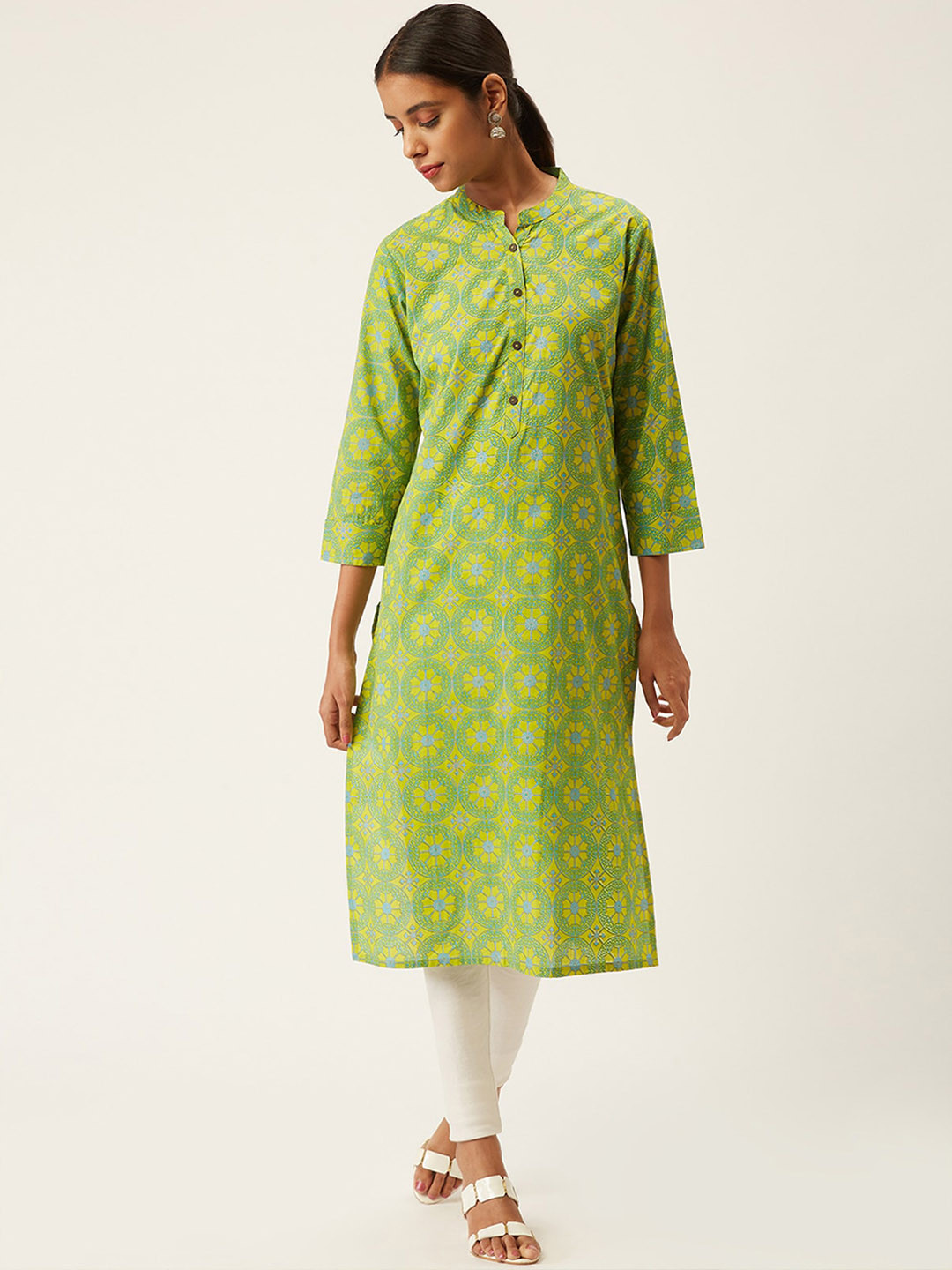 

ODETTE Ethnic Motifs Printed Mandarin Collar Straight Kurta, Green