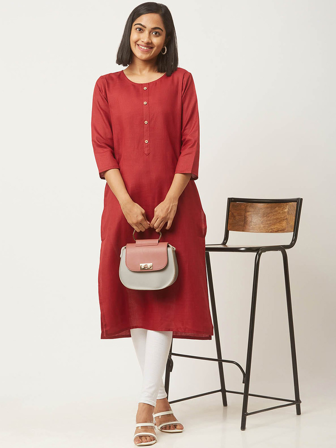 

ODETTE Round Neck Cotton Straight Kurta, Red