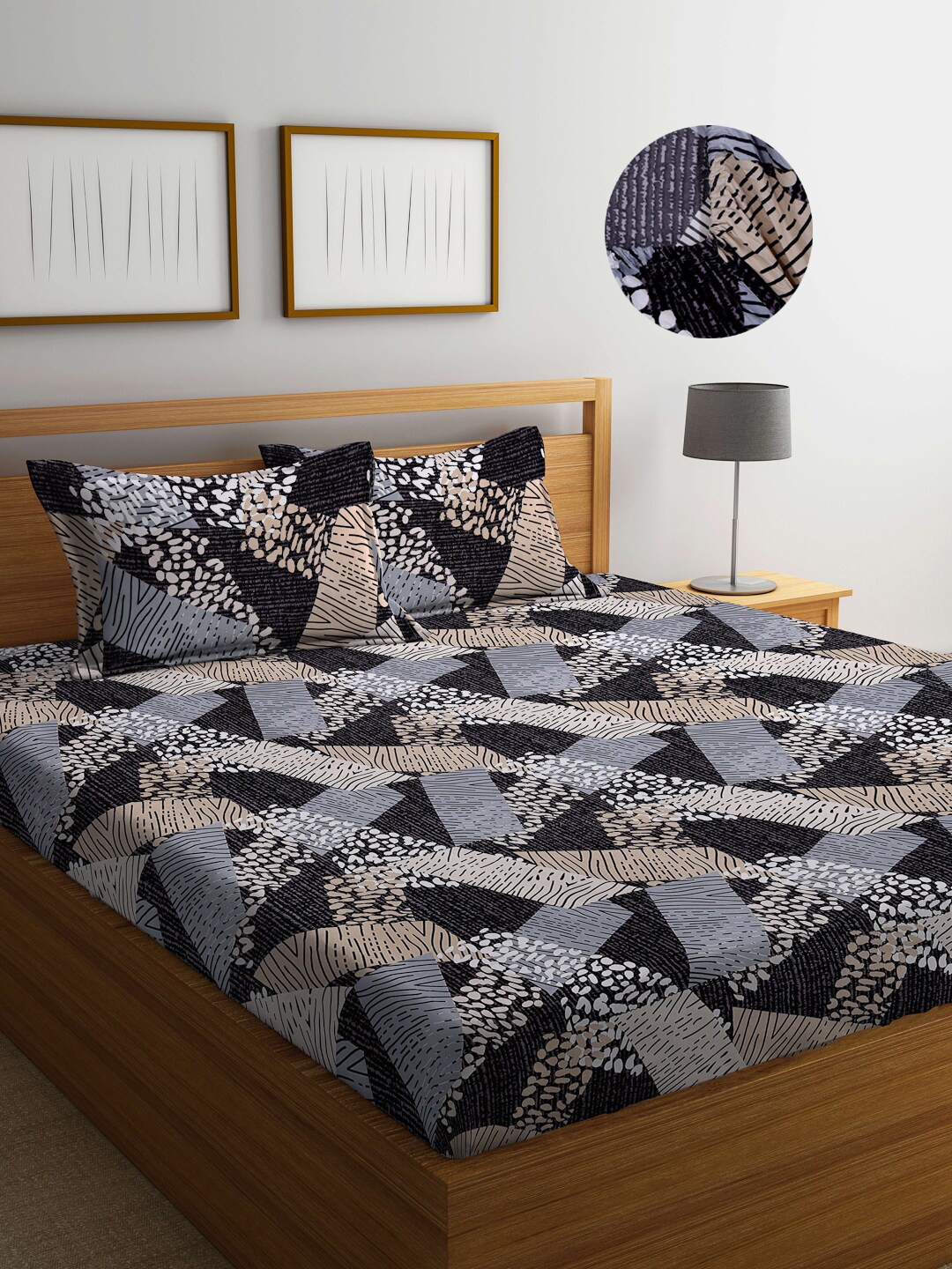 

FABINALIV Blue & Black 300 TC King Bedsheet with 2 Pillow Covers