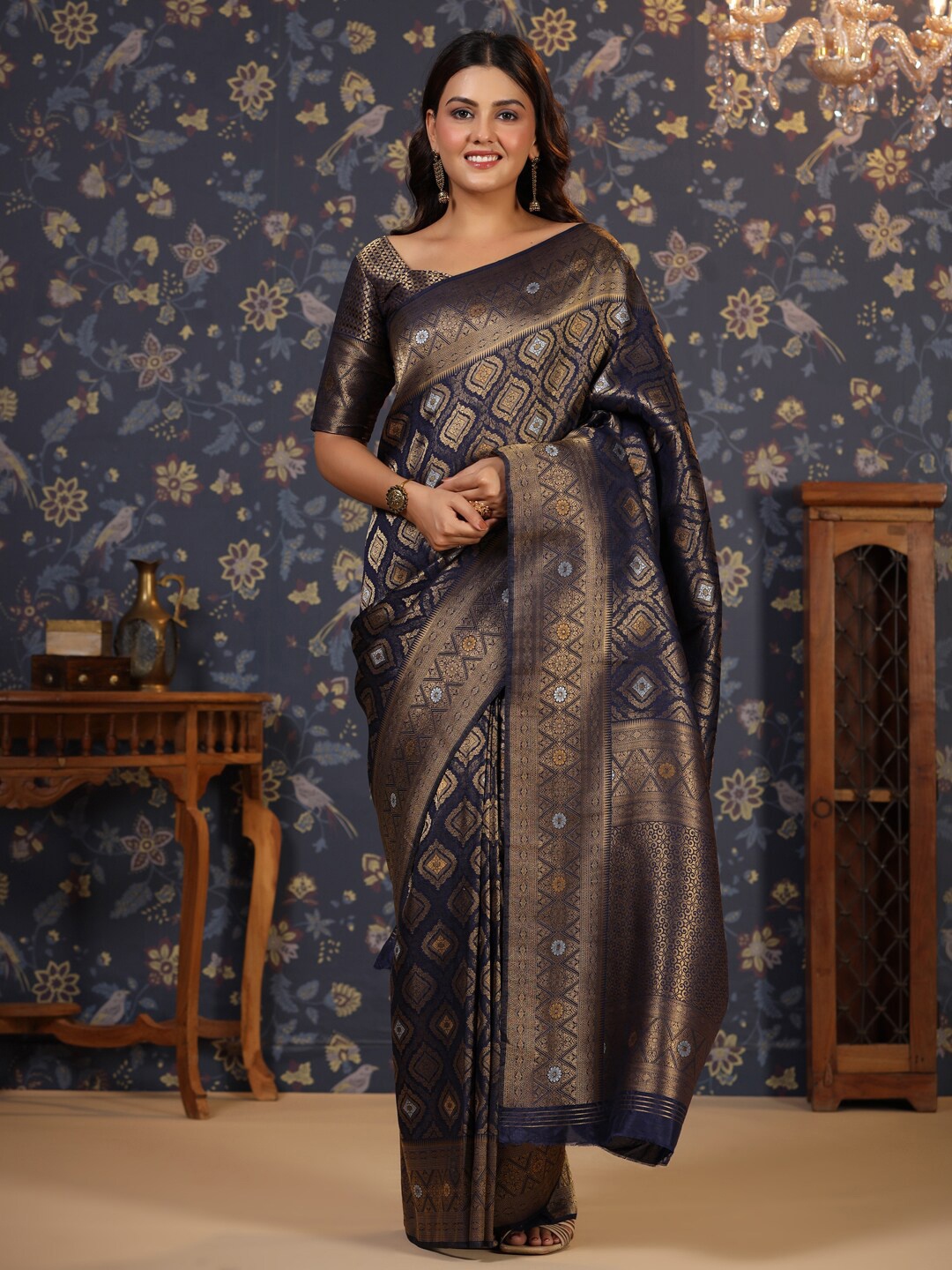 

House of Pataudi Ethnic Motifs Woven Design Zari Banarasi Saree, Navy blue