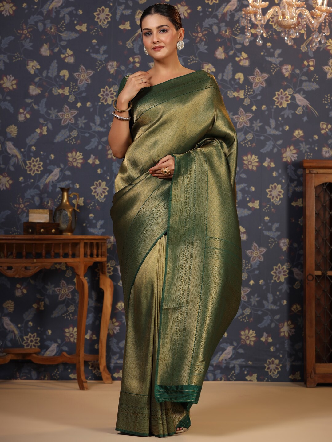 

House of Pataudi Ethnic Motifs Woven Design Zari Banarasi Saree, Green