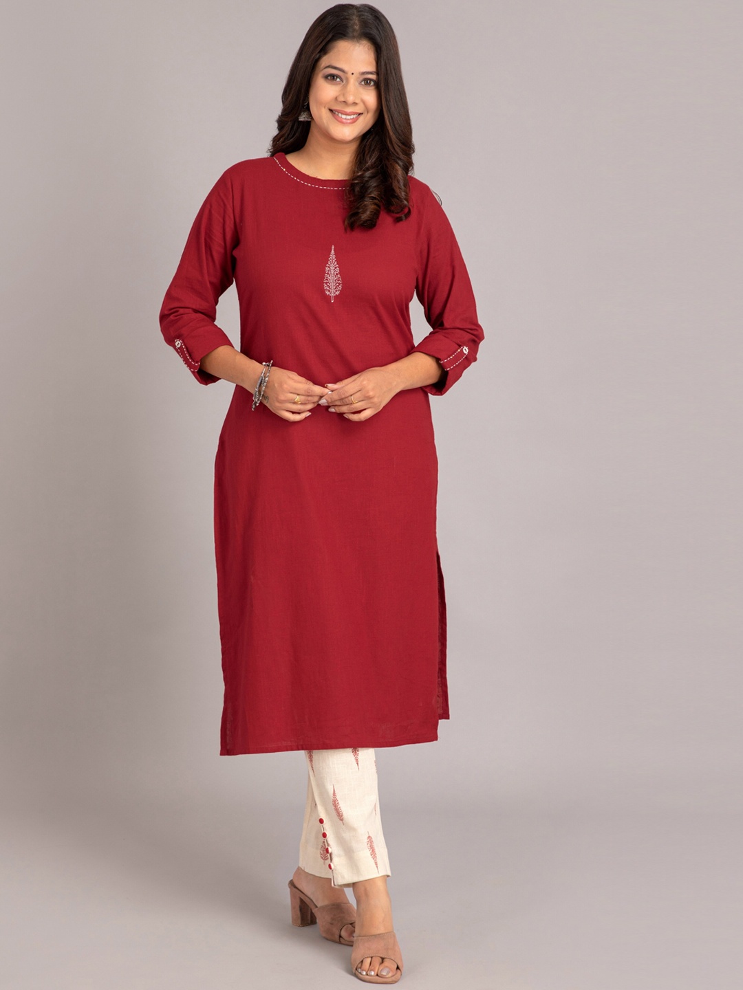 

SUTI Round Neck Pure Cotton Kurta with Trousers, Red