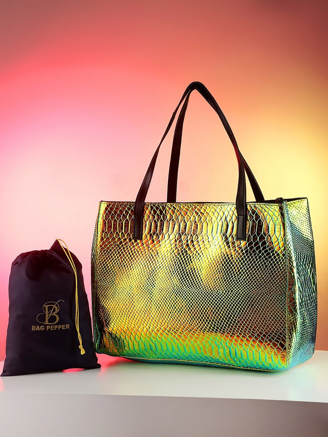 

Bag Pepper Textured Leather Oversized Shopper Handheld Bag, Yellow
