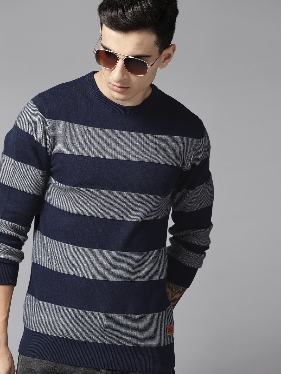 

Roadster Men Striped Cotton Pullover, Navy blue