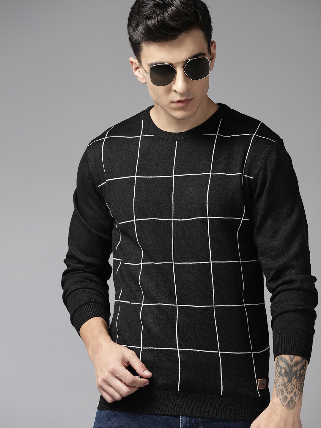 

Roadster Men Checked Pullover, Black