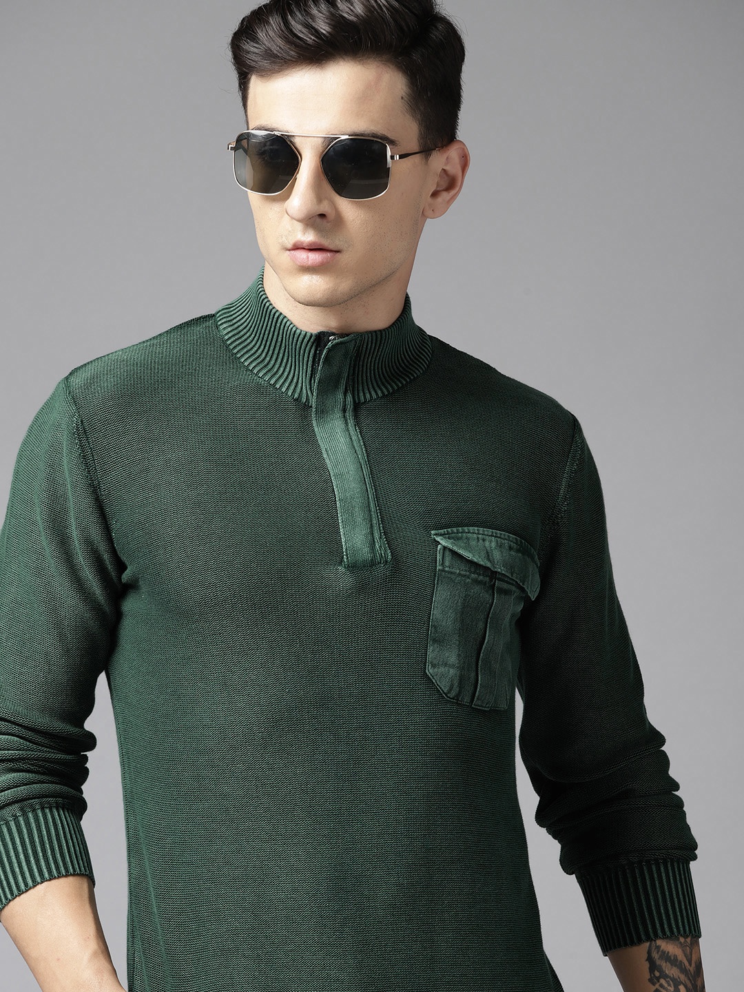 

Roadster Men High Neck Pure Cotton Pullover, Green