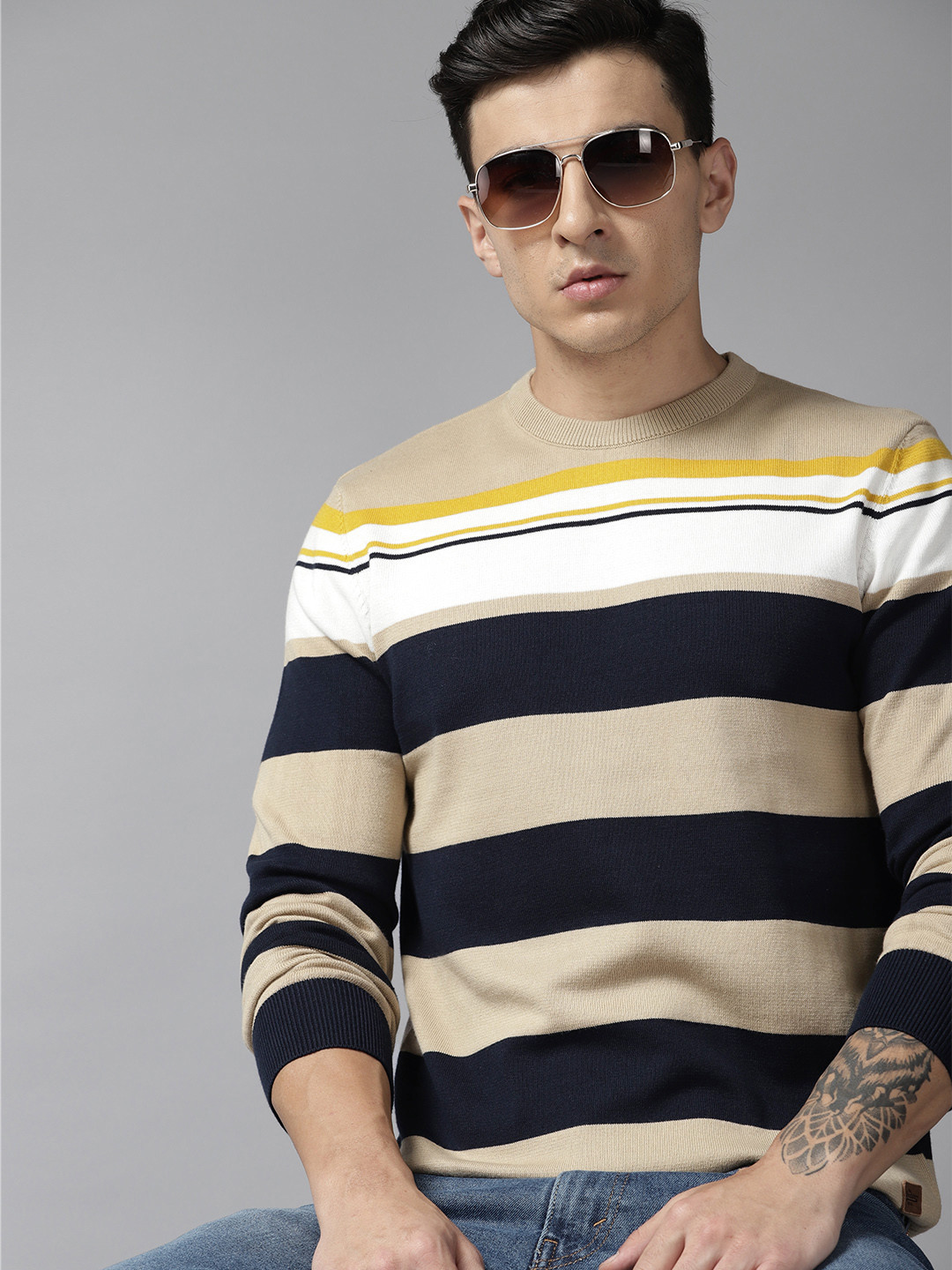 

Roadster Men Striped Pullover, Beige