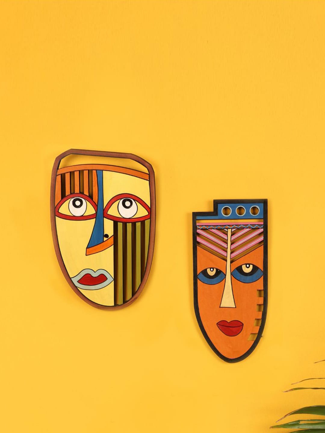 

AAKRITI ART CREATIONS Yellow & Orange 2 Pieces Ag OG Wall Decor Face Masks