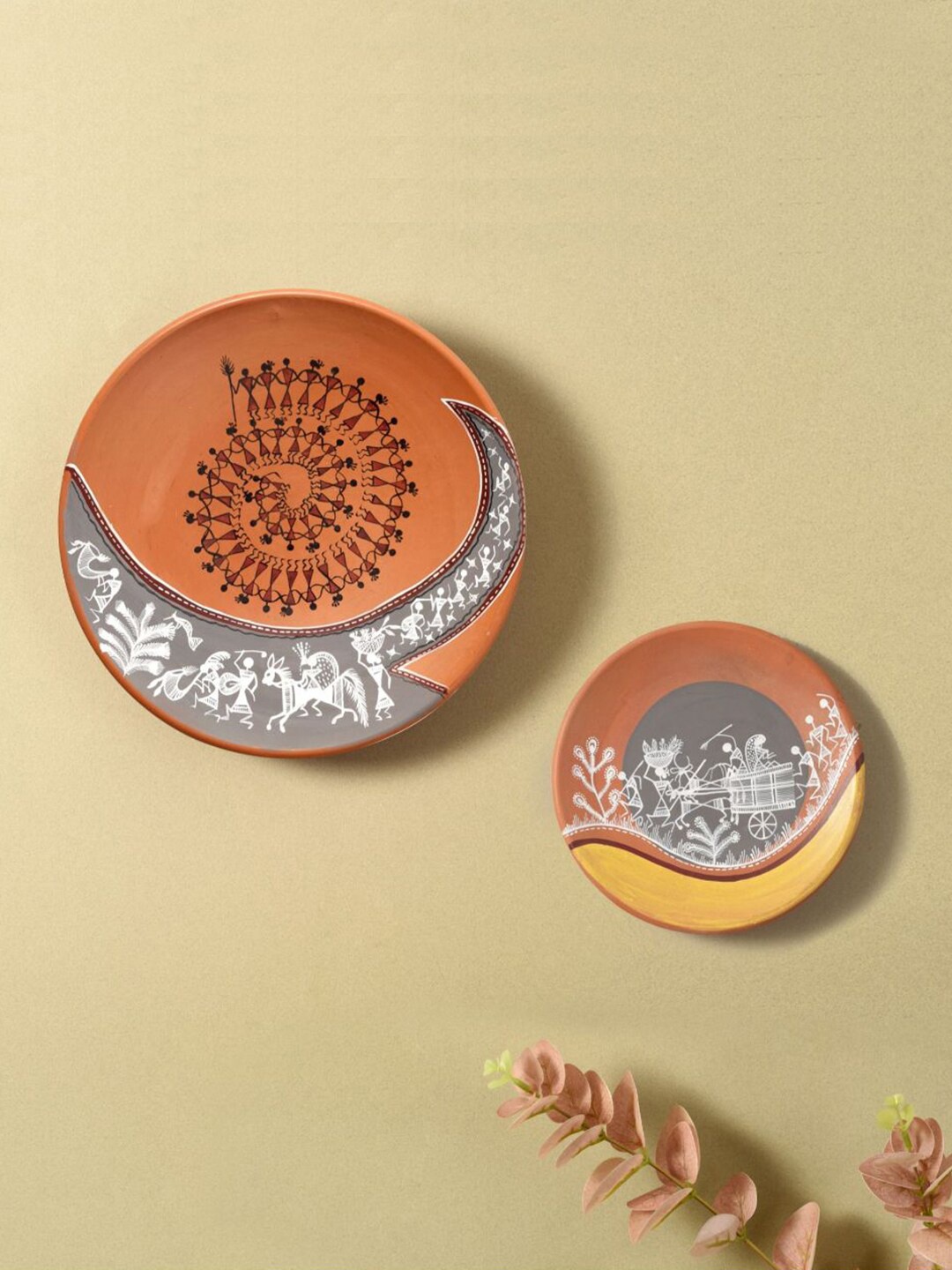 

AAKRITI ART CREATIONS Orange & Grey 2 Pieces Wall hanging Tiles