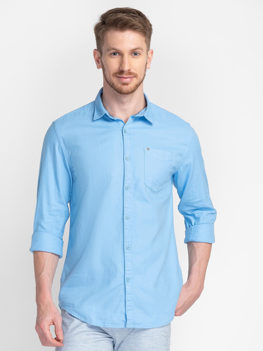 

MOZZO Men Blue Classic Slim Fit Cotton Casual Shirt
