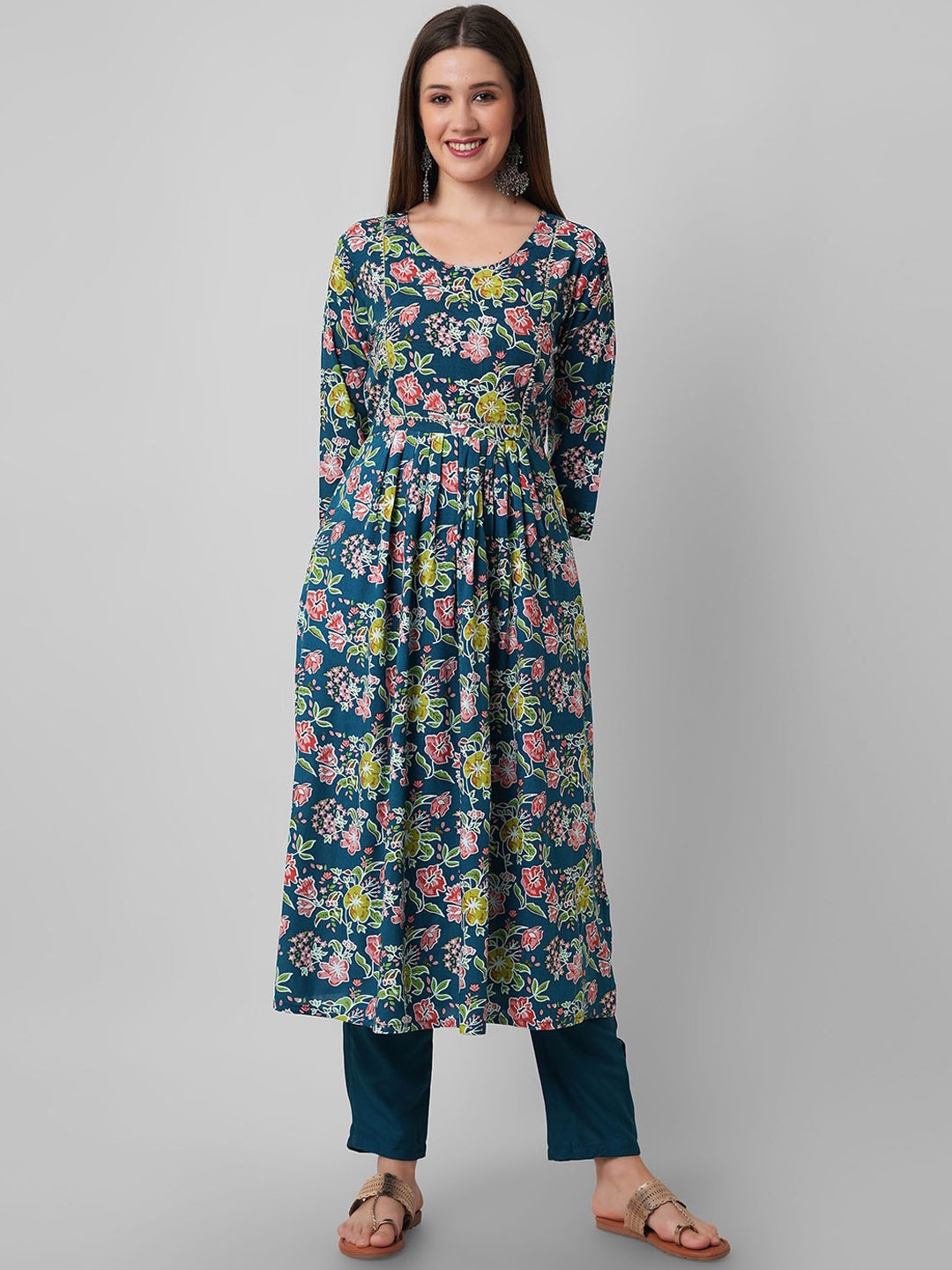 

Amayra Women Floral Printed Pleated Kurta, Blue