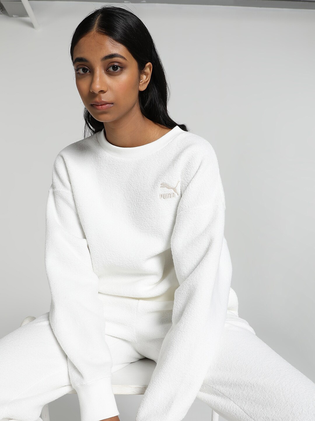 

Puma Women Classics Brand Logo Detail Pullover Sweatshirt, White