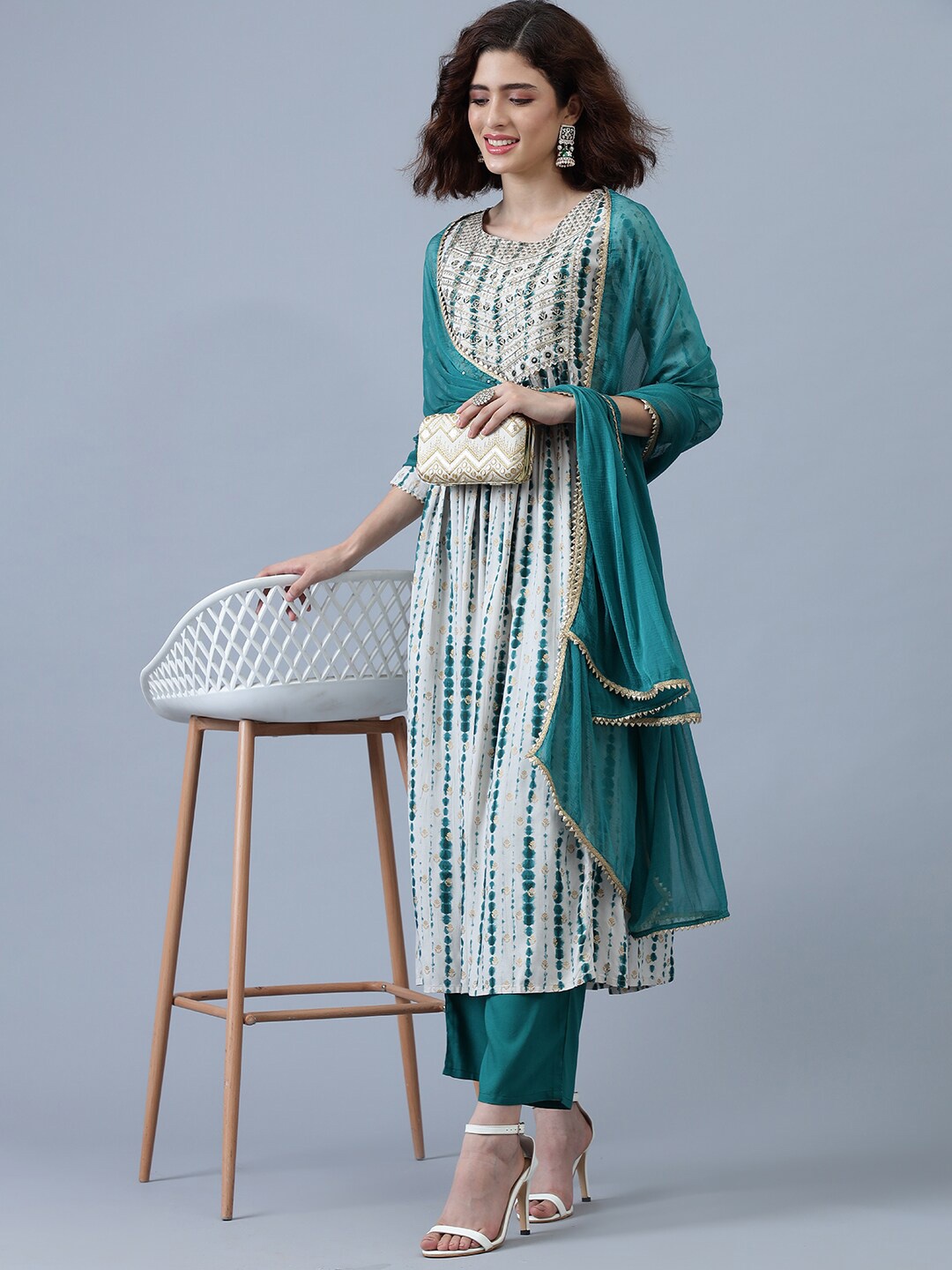 

Khushal K Ethnic Motifs Printed Thread Work Straight Kurta & Trousers With Dupatta, Turquoise blue