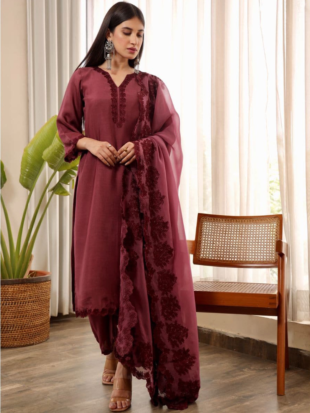 

ASRUMO Thread Work Detailed Straight Kurta & Trousers with Dupatta, Purple