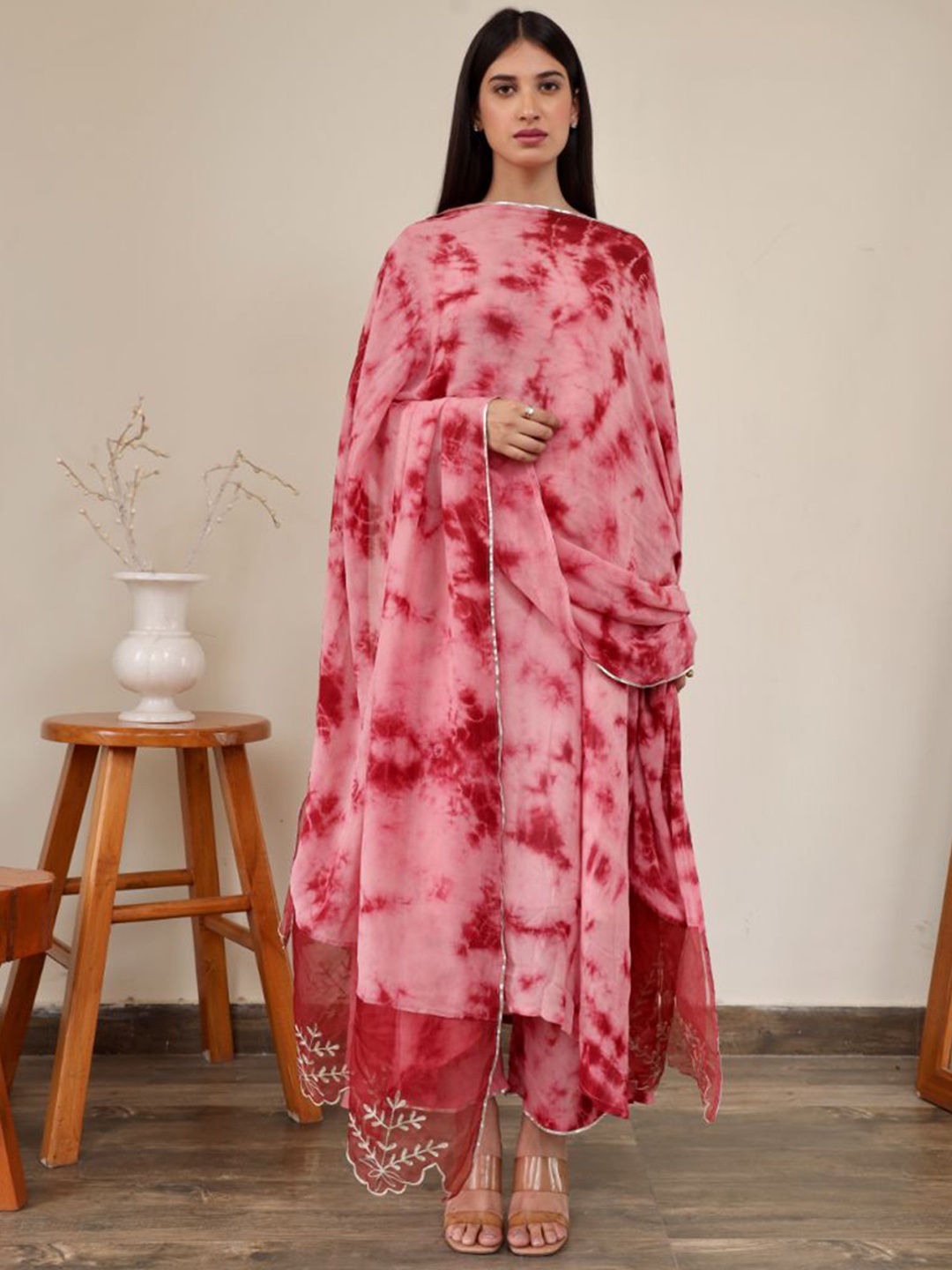 

ASRUMO Abstract Printed Dyed Kurta with Palazzos & With Dupatta, Pink