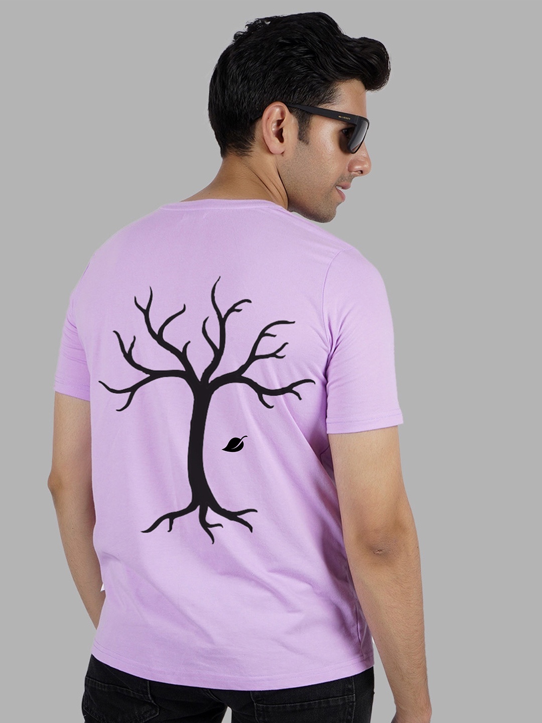 

Elibolz Graphic Printed Regular Fit Cotton T-shirt, Lavender