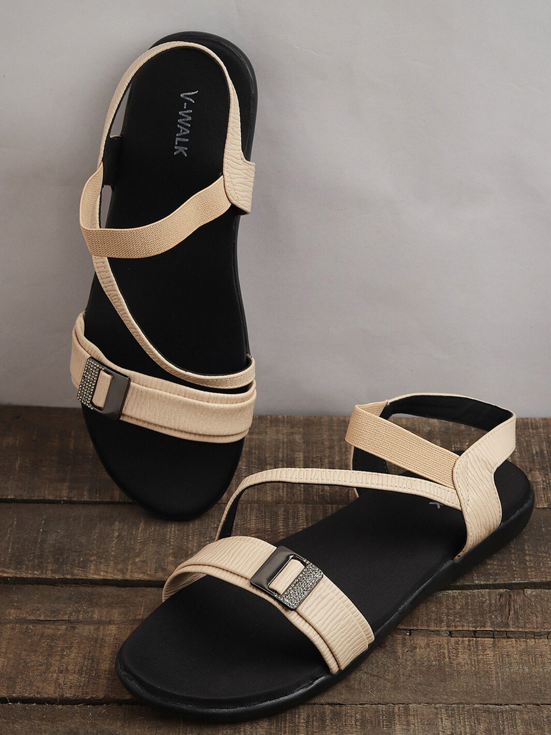 

V-WALK Leather Open Toe Flats With Backstrap, Beige