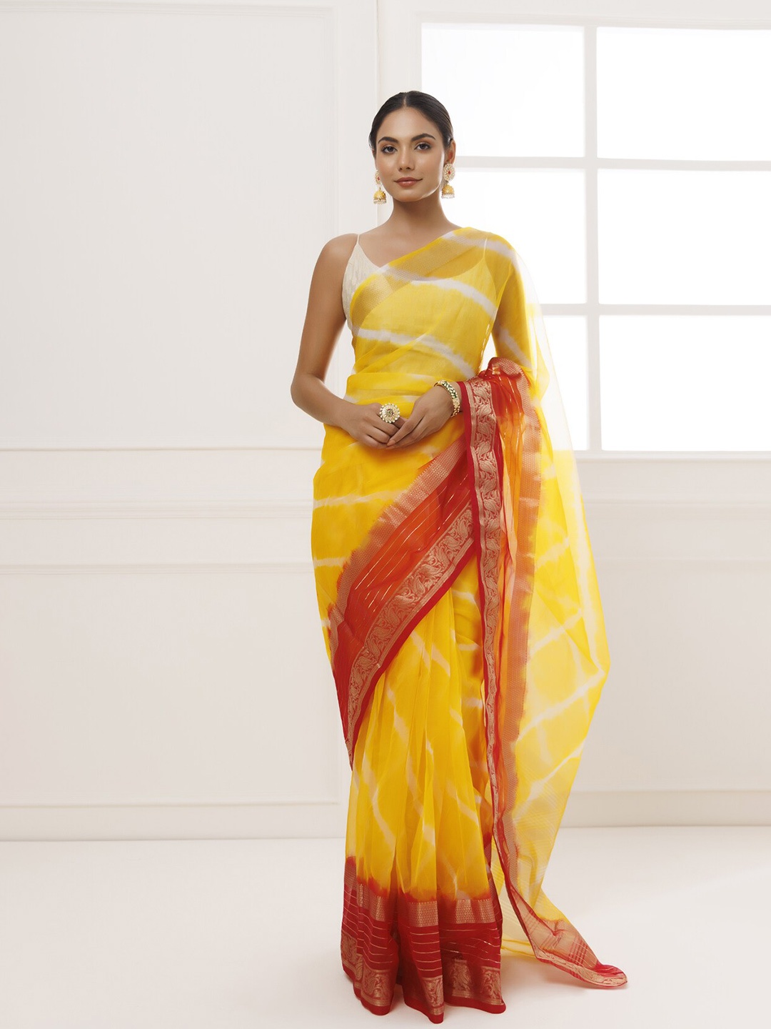 

Geroo Jaipur Leheriya Printed Zari Organza Saree, Yellow