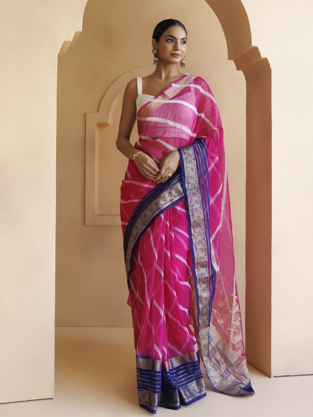 

Geroo Jaipur Leheriya Zari Organza Saree, Pink