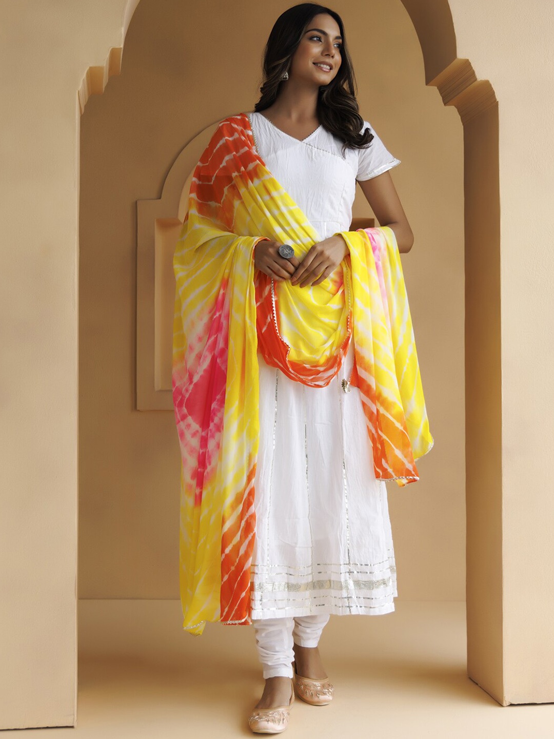

Geroo Jaipur V Neck Angrakha Style Gotta Patti Kurta & Palazzos With Dupatta, White