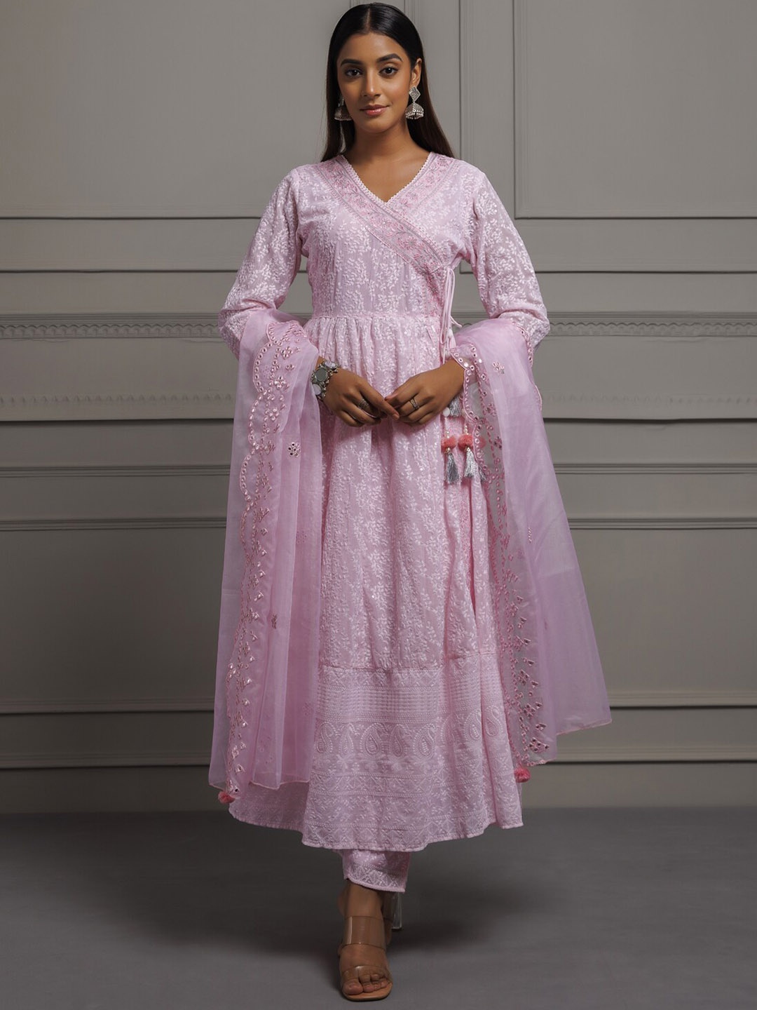 

Geroo Jaipur V Neck Floral Embroidered Angrakha Sequinned Kurta & Trouser With Dupatta, Pink