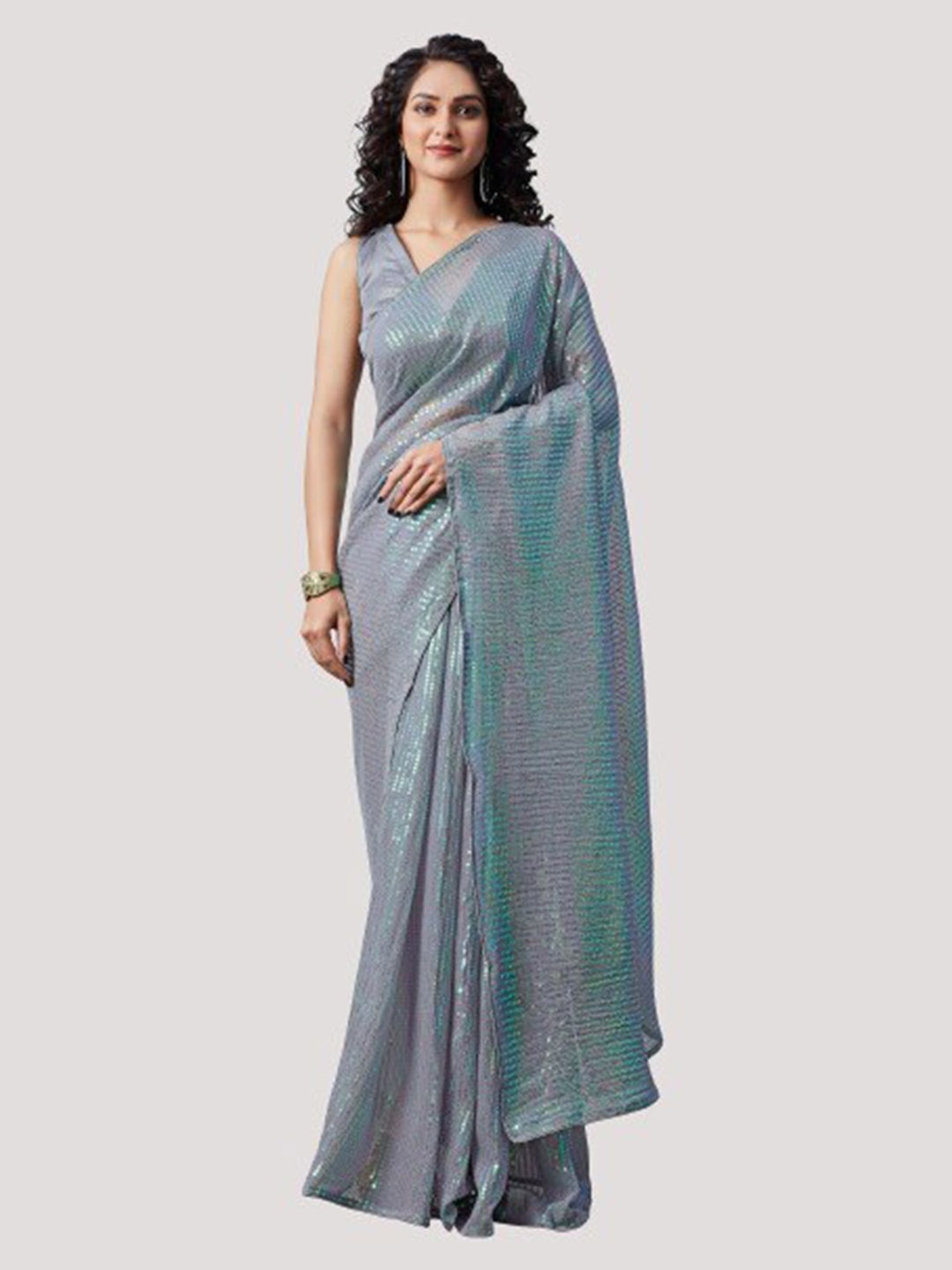 

DIVASTRI Embellished Sequinned Saree, Grey