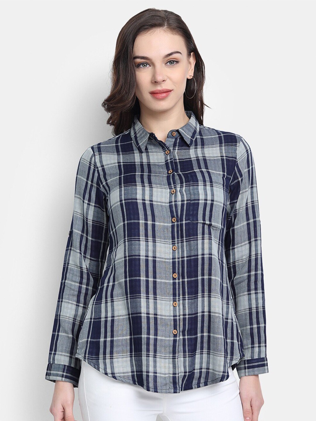 

SUTI Tartan Checks Spread Collar Pure Cotton Casual Shirt, Navy blue