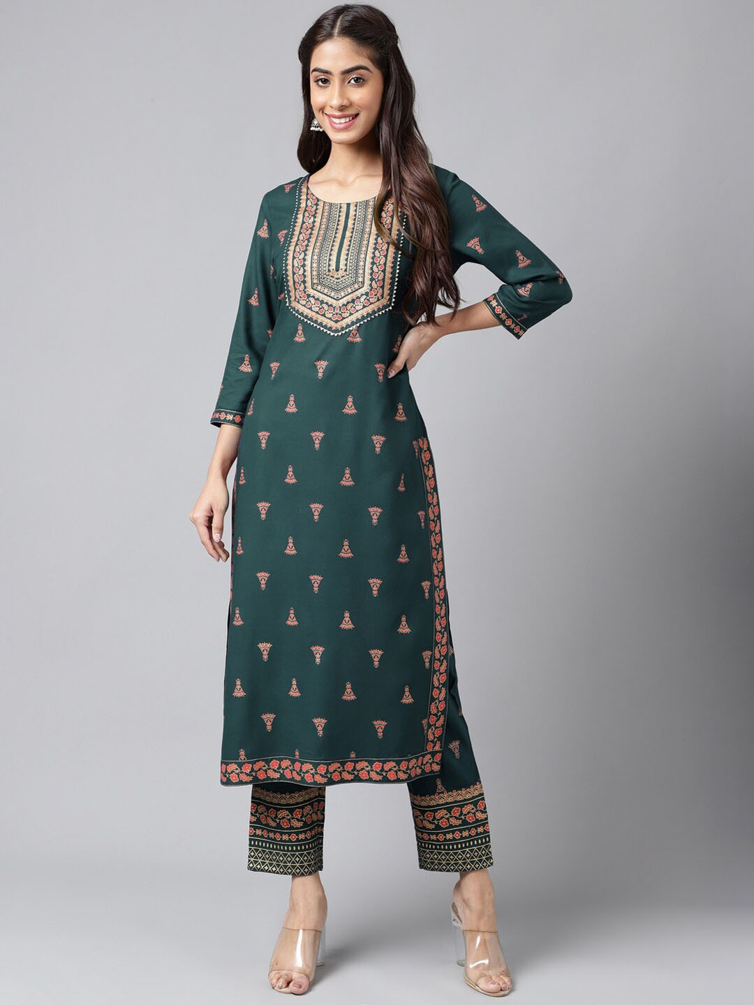 

Janasya Green Ethnic Motifs Printed Gotta Patti Straight Kurta with Trousers