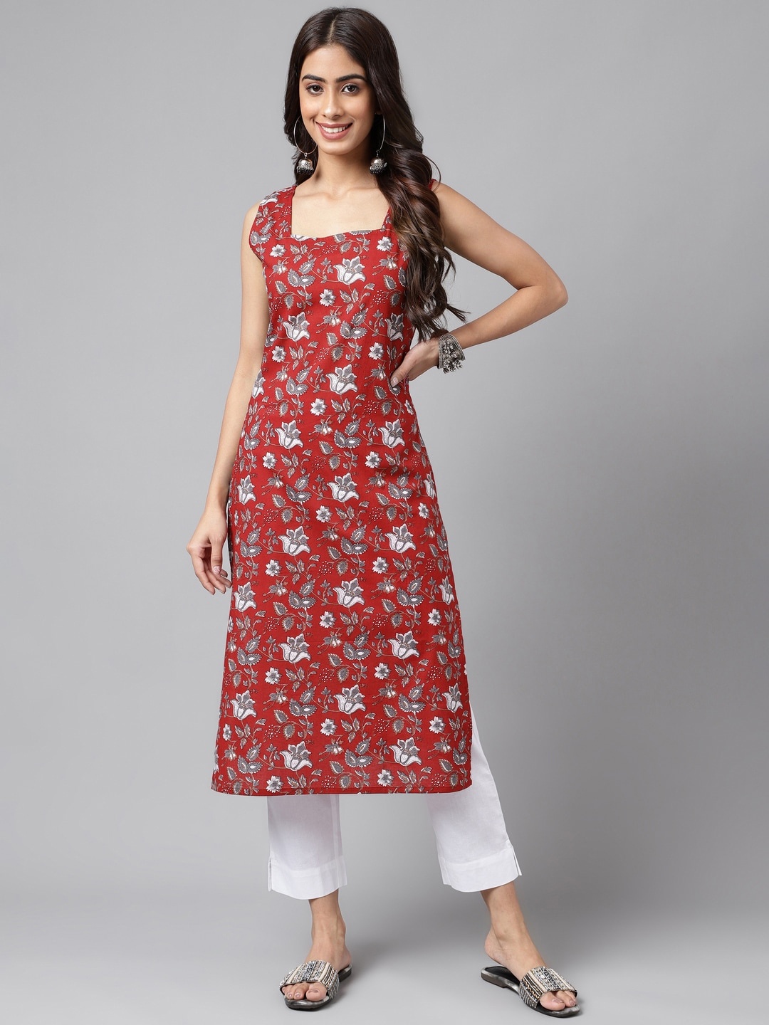 

Janasya Maroon Square Neck Floral Printed Straight Kurta