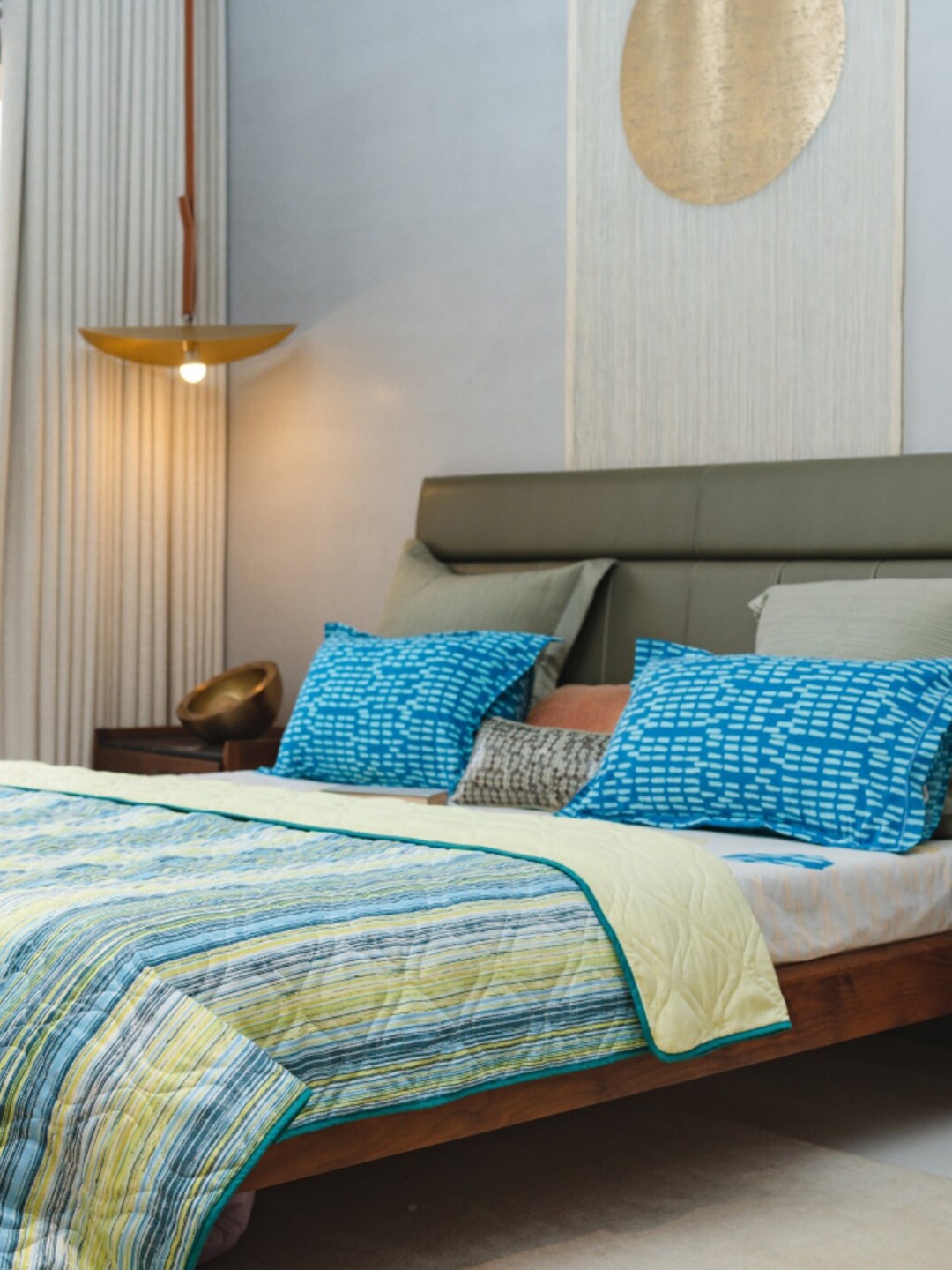 

URBAN SPACE Blue & Yellow Striped AC Room Double Bed Blanket