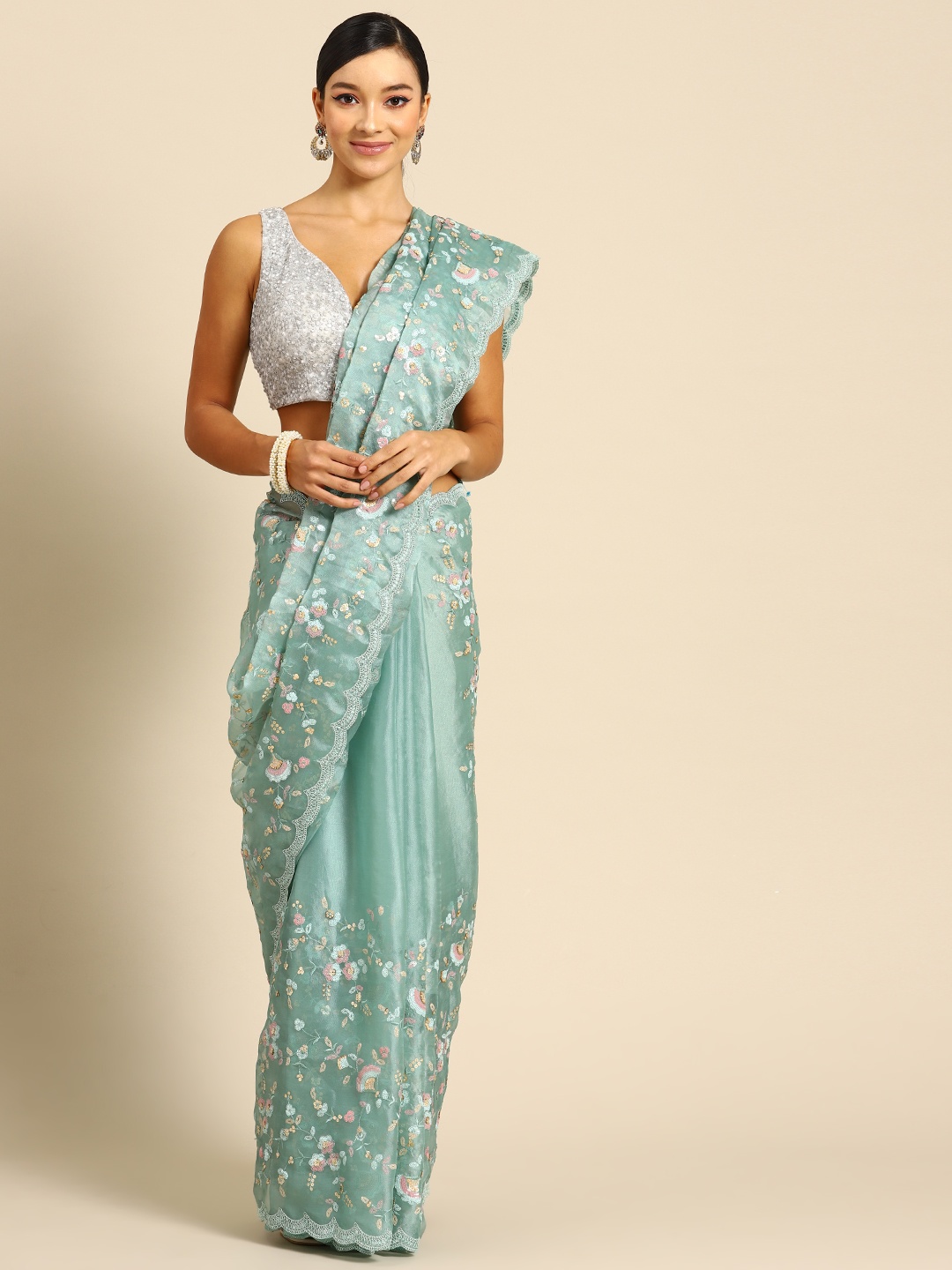 

MANOHARI Floral Sequinned Organza Saree, Blue