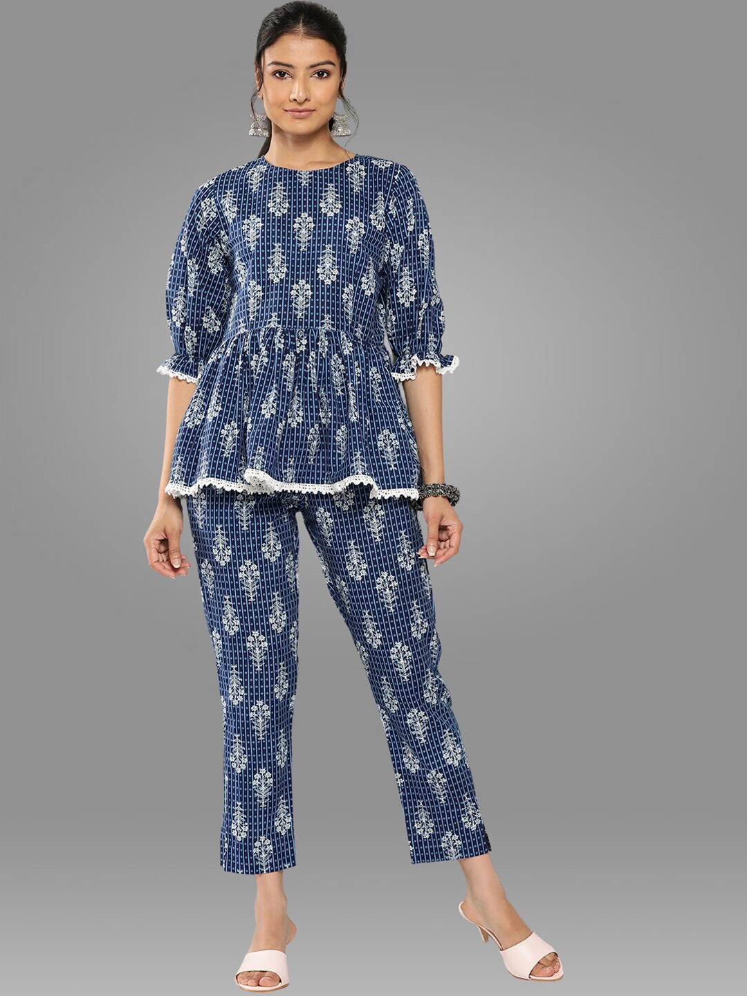 

Janasya Blue Floral Printed Pure Cotton Top with Trousers
