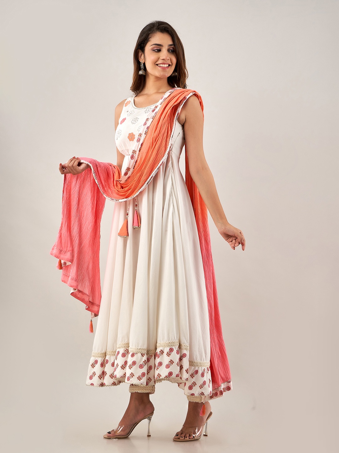 

ArtiZenWeaves Printed Mirror Work Anarkali Pure Cotton Kurta with Trousers & Dupatta, White