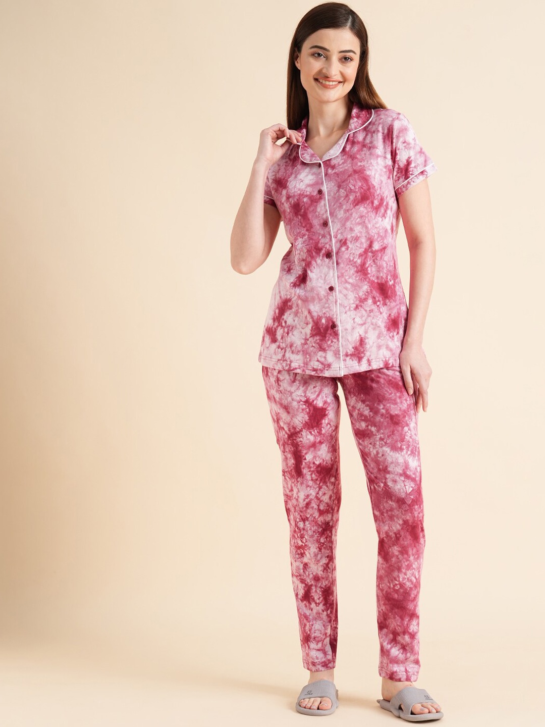 

Sweet Dreams Pink & White Abstract Printed Pure Cotton Night Suit