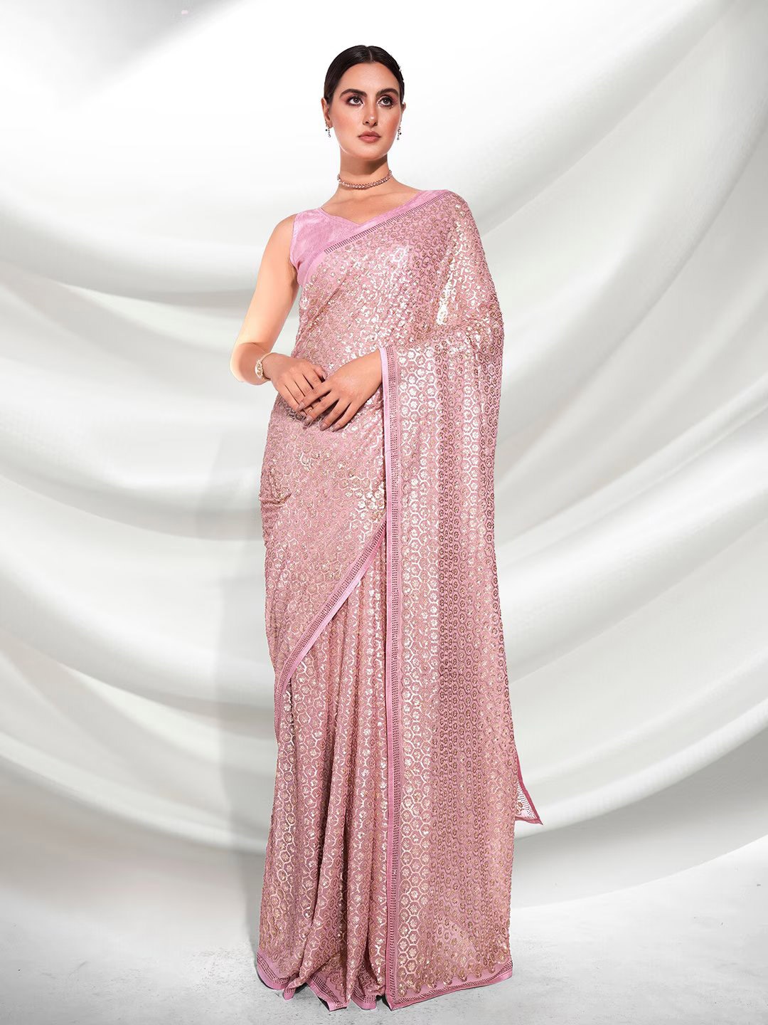 

DIVASTRI Sequinned Embellished Party Wear Saree, Pink