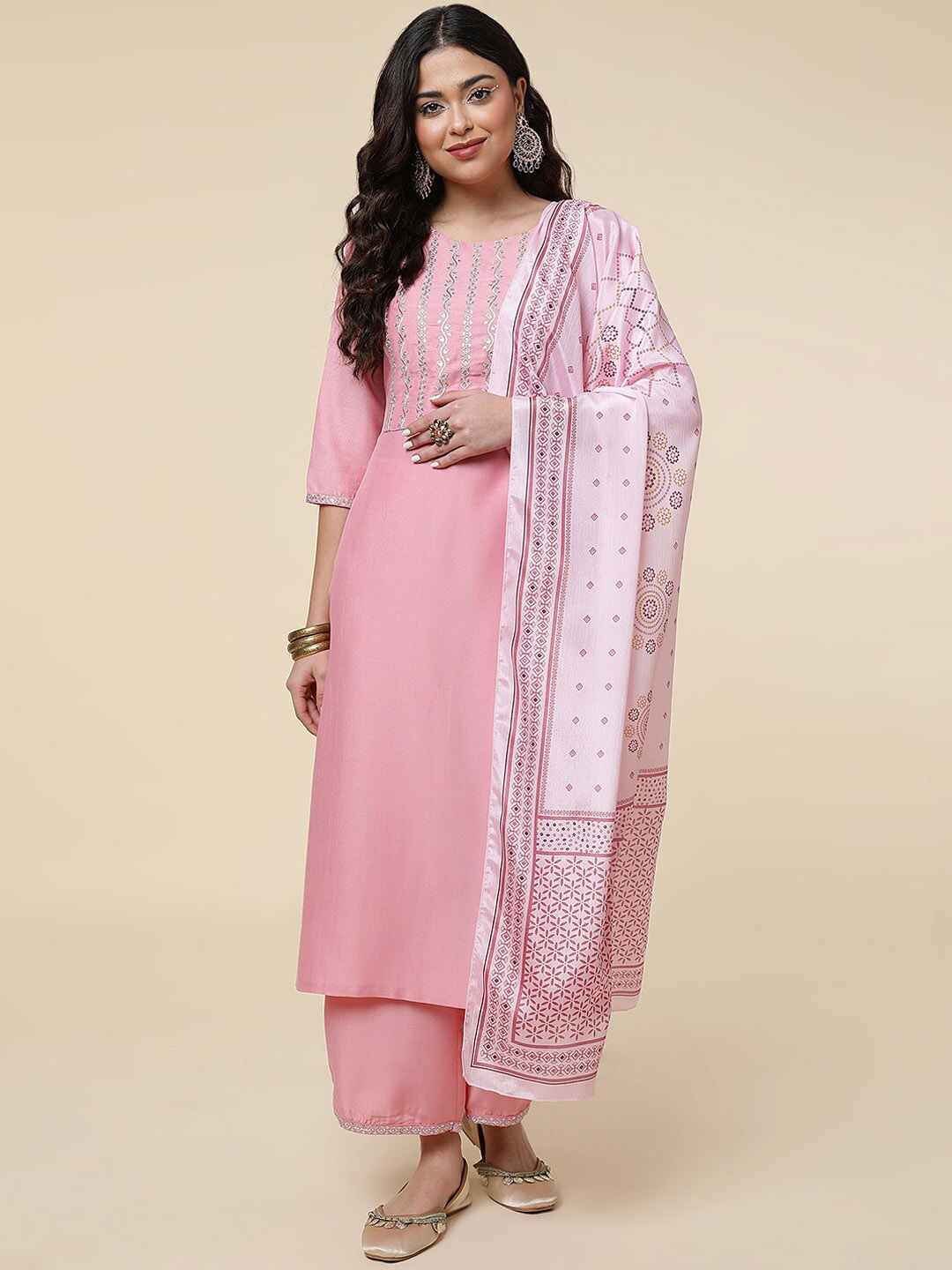 

CLEMIRA Ethnic Motifs Yoke Design Thread Work Kurta Set With Dupatta, Pink