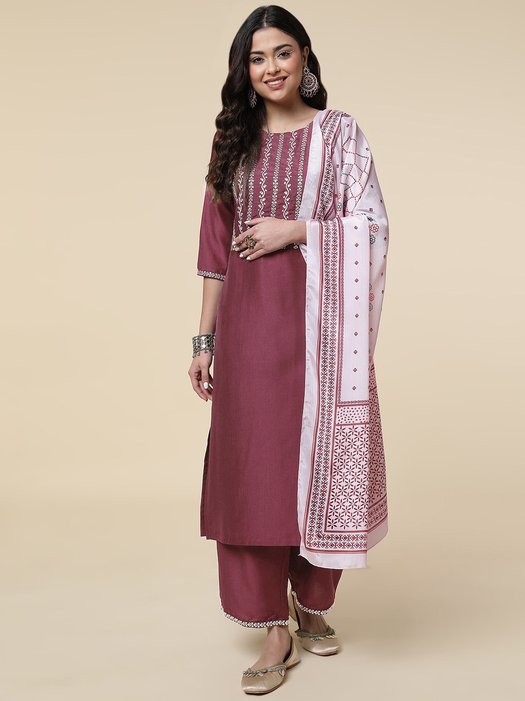 

CLEMIRA Ethnic Motifs Embroidered Regular Thread Work Kurta With Palazzos & Dupatta, Maroon