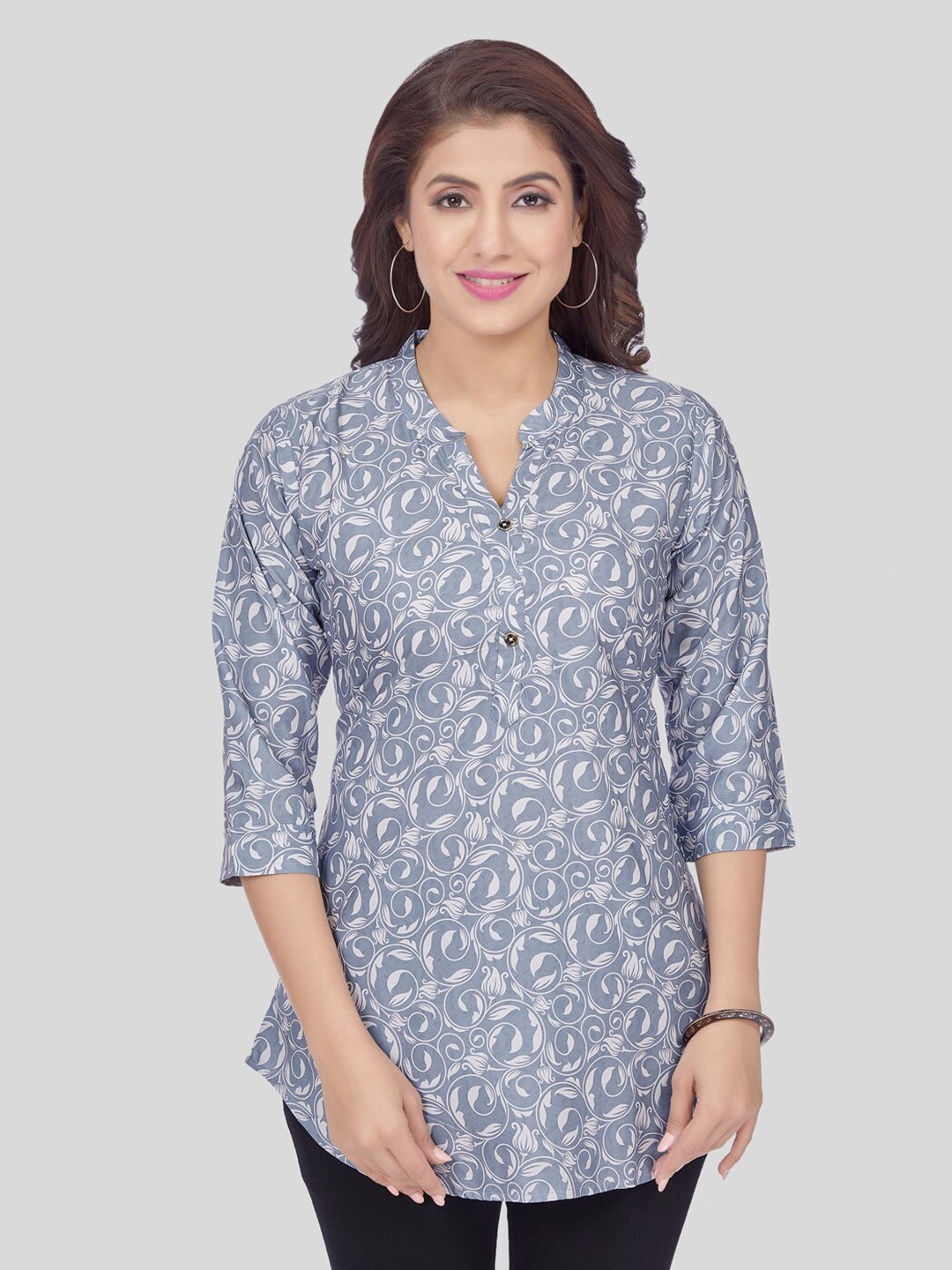 

Saree Swarg Floral Printed Mandarin Collar A-line Kurti, Grey