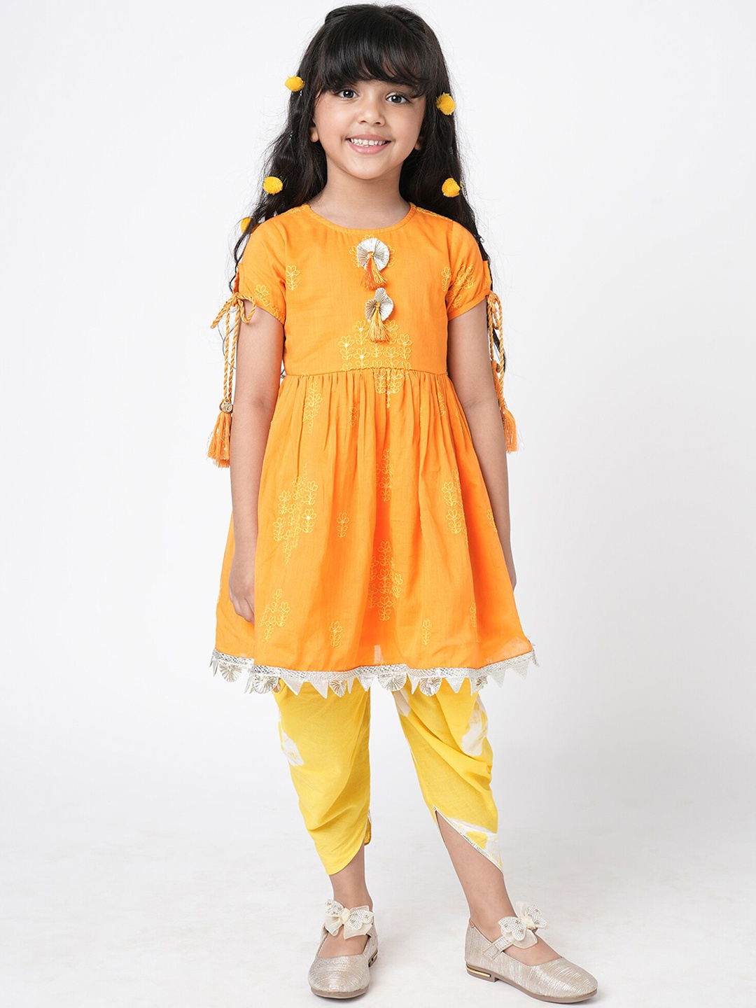 

LIL DRAMA Girls Floral Embroidered Pleated Thread Work Pure Cotton Kurta With Dhoti Pants, Orange