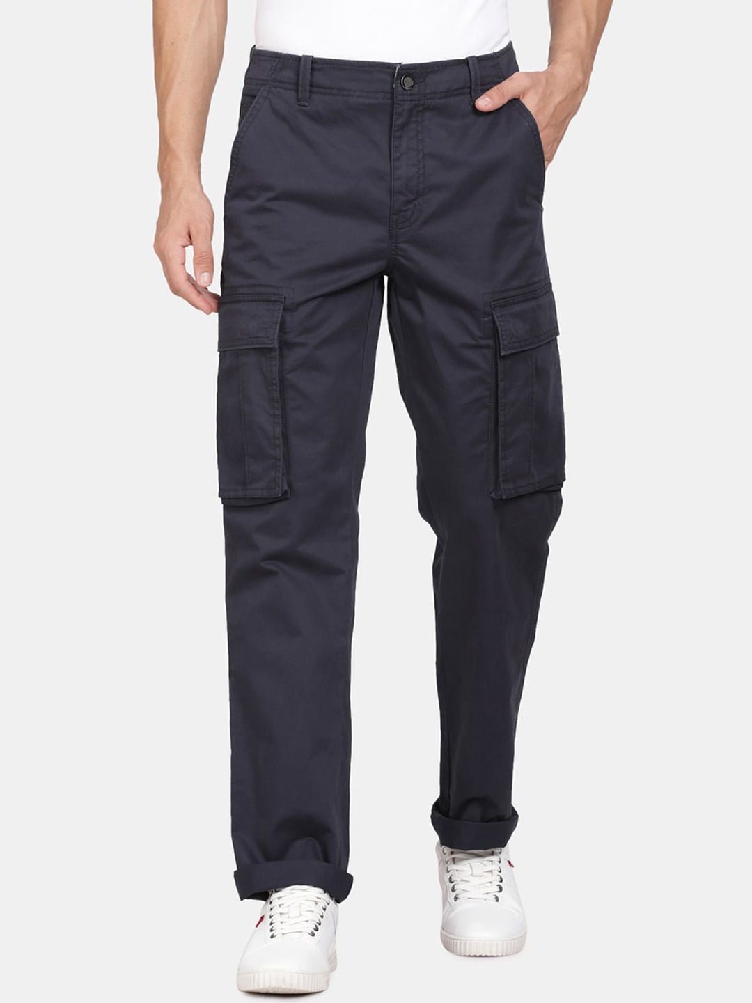 

t-base Men Regular Fit Mid-Rise Cotton Cargos, Navy blue