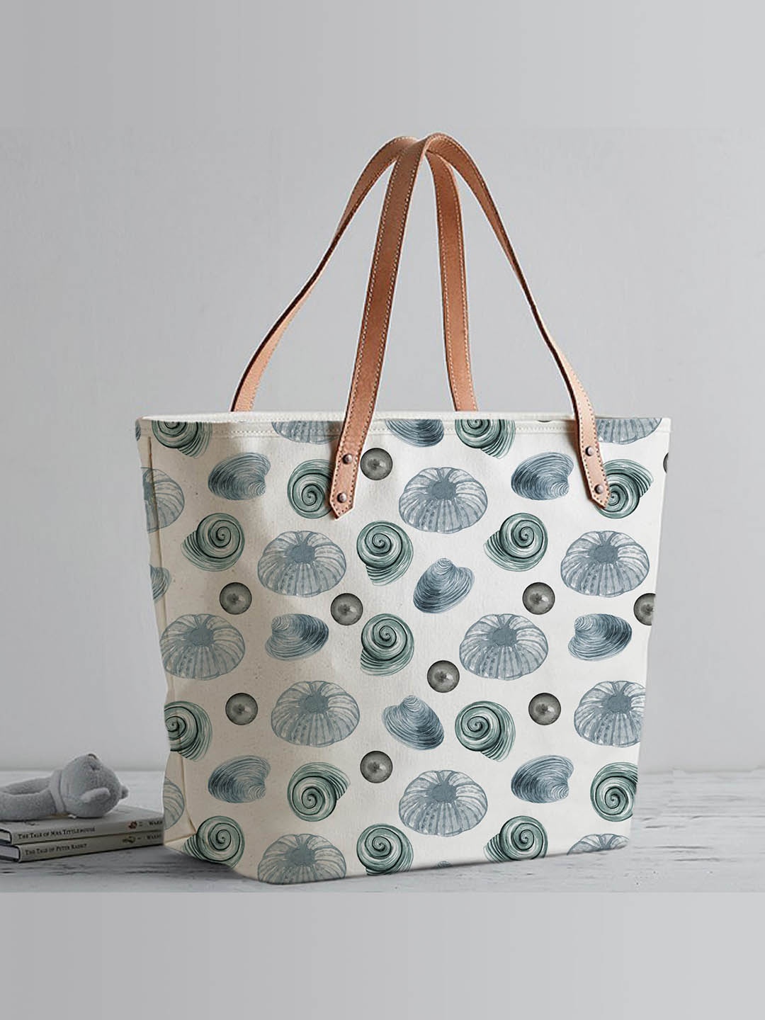 

The Purple Tree Women Printed Canvas Shopper Tote Bag, White