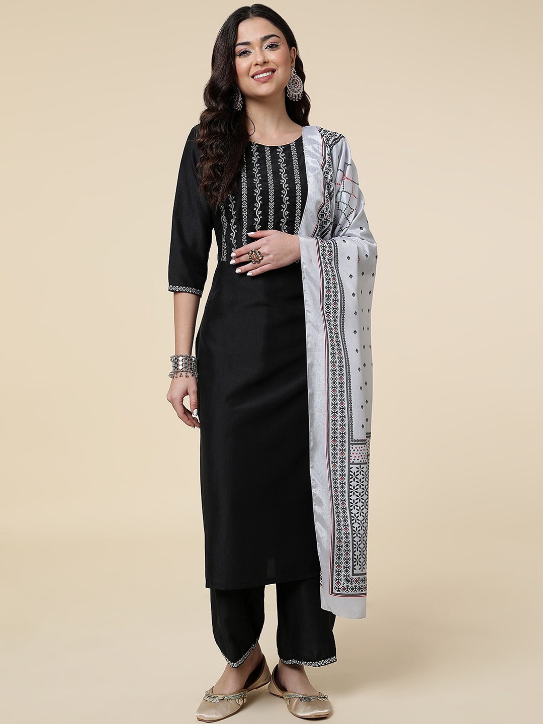 

CLEMIRA Floral Yoke Design Thread Work Kurta & Palazzos With Dupatta, Black